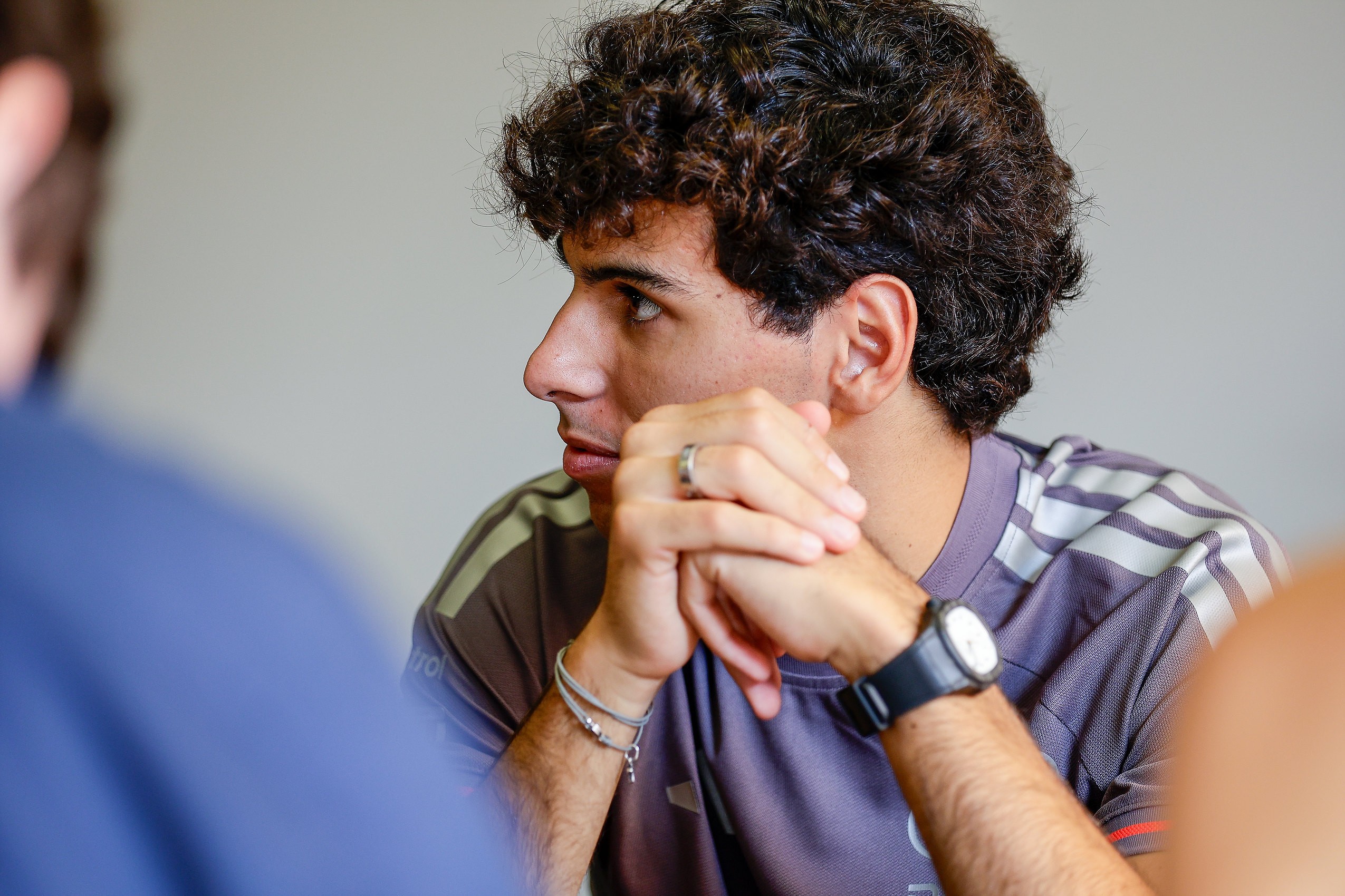 Bortoleto e Hülkenberg caem no Q1 em Baku e levam Audi a feito inédito na Fórmula 1