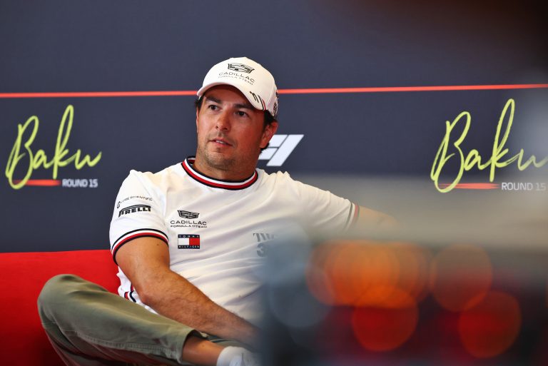 Pérez fears serious F1 accident after near miss with Lawson in Baku