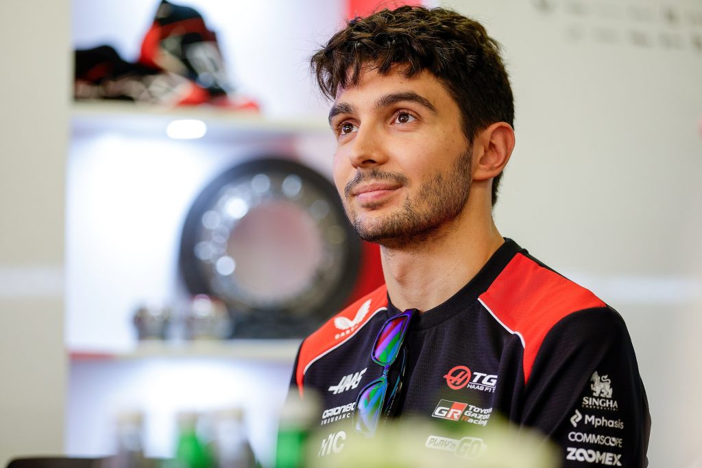 Haas confirma la salida de Ocon y Câmara asoma como el favorito para su asiento en la F1 2027