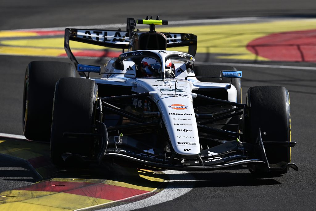 Sainz perde 3 posições no grid do GP da Espanha por atrapalhar Bottas na classificação