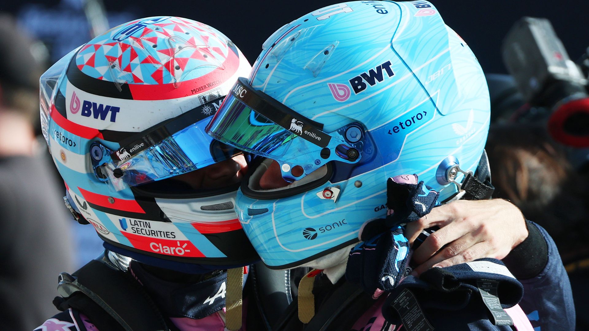 Gasly se torna 14º piloto do grid atual e 109º na história a conquistar pole na F1