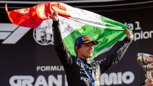 Andretti exalta “fenômeno” Antonelli na F1: “Itália encontrou um grande campeão”