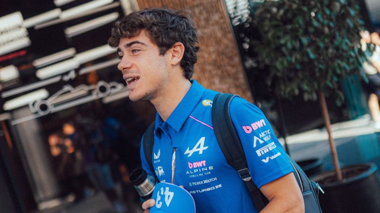 F1 hoy: Briatore amenaza con alejar a Colapinto, Verstappen rechaza cambios y Hamilton ataca a la categoría