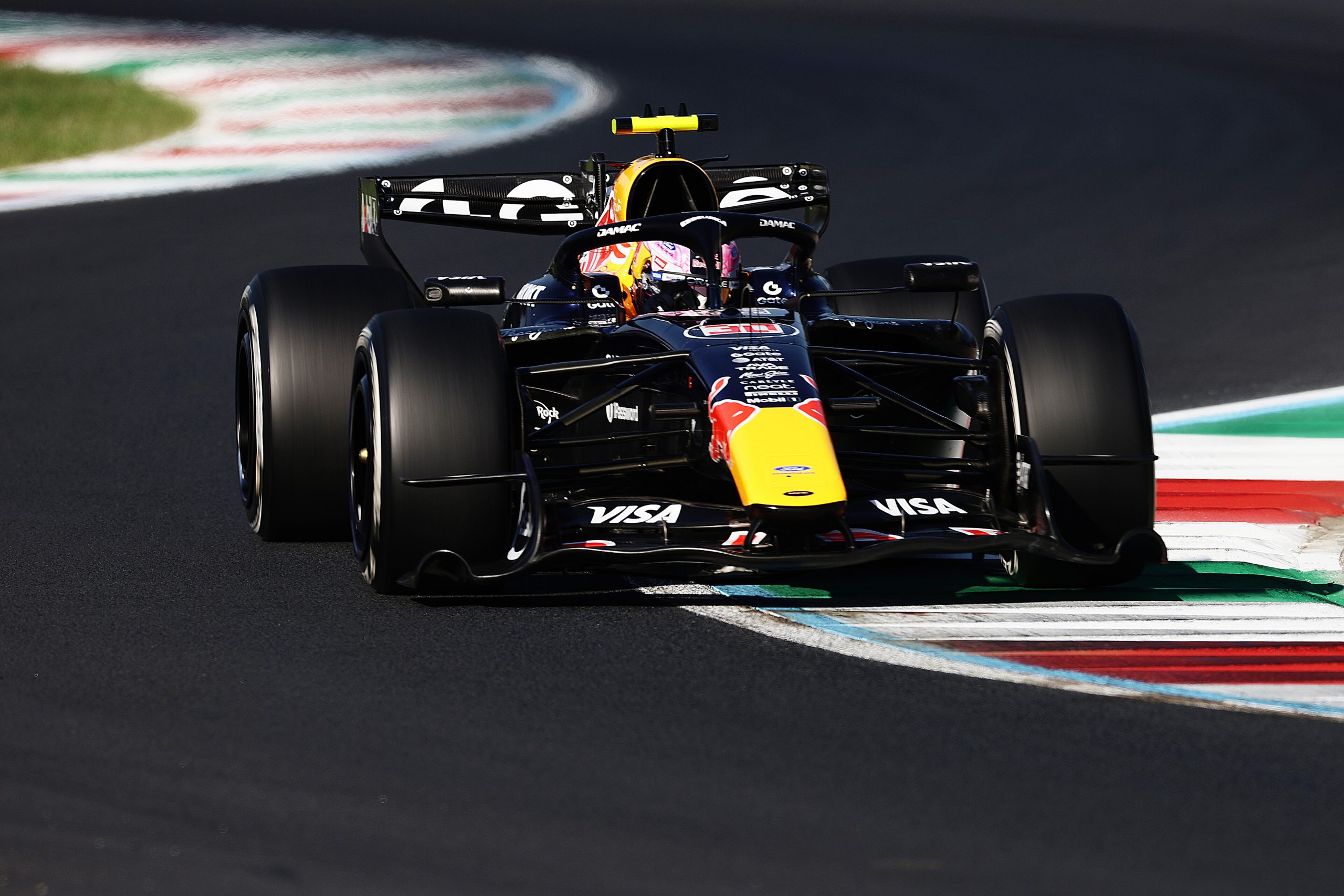 Lawson diz que Red Bull “não está no mesmo nível de downforce” das rivais em Monza