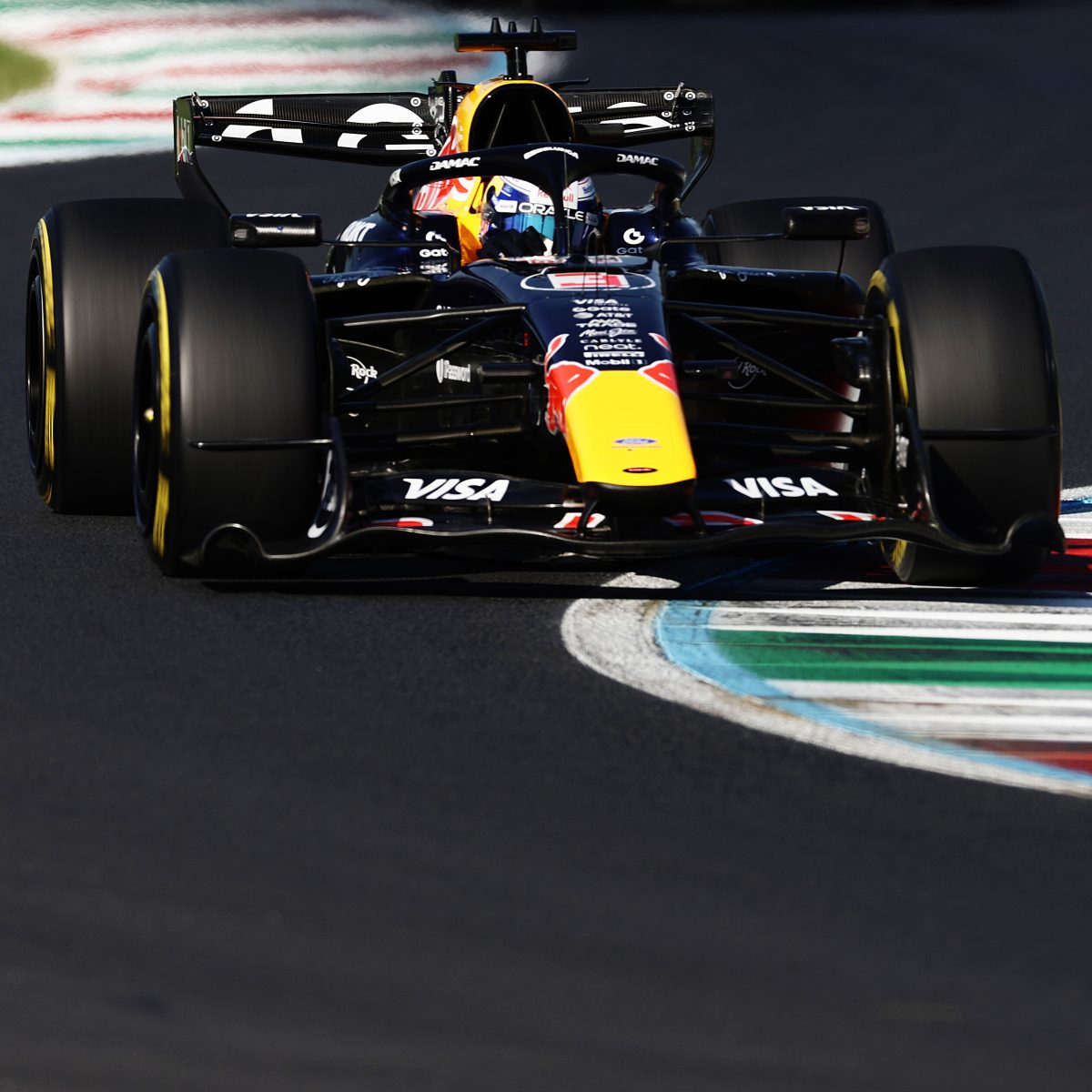 The Baku Split: What FP2’s Half-Second Chasm Means for Max Verstappen — image 4