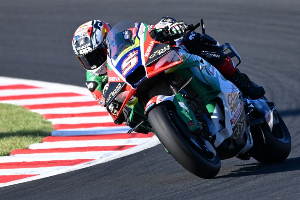 Zarco dá boas-vindas a Alonso e brinca: “Agora sinto como se fosse um jovem pai”