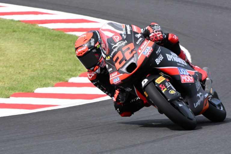 Almansa bate Uriarte e conquista pole da Moto3 no Japão. Quiles larga em 4º