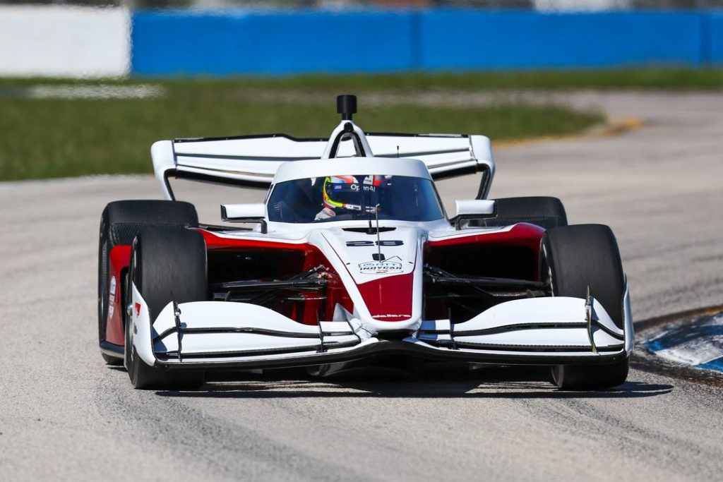Palou e Rossi completam 2 dias de testes com carro da Indy de 2028 em Sebring