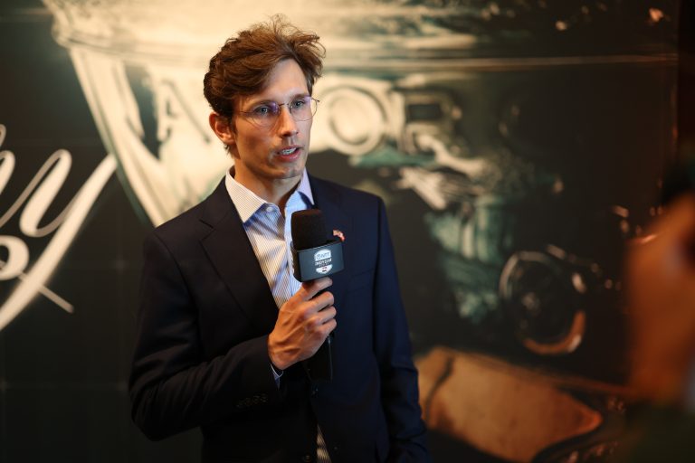 Lundgaard valora el aprendizaje junto a Palou en Ganassi, pero sentencia: “El objetivo principal es ganar”