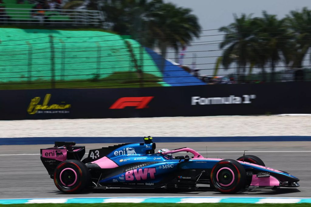 Colapinto remontó 8 puestos en Sepang, pero una decisión le impidió luchar por los puntos