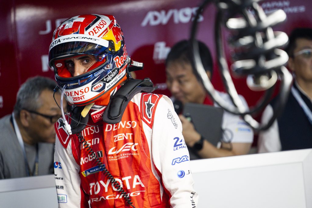 Buemi relembra “sofrimento grande em 2025” e celebra título da Toyota no WEC