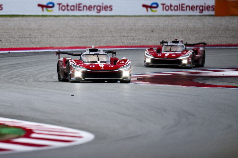 El Toyota #8 domina en Barcelona, asegura el 1-2 y se corona en Constructores del WEC; López 15° en LMGT3