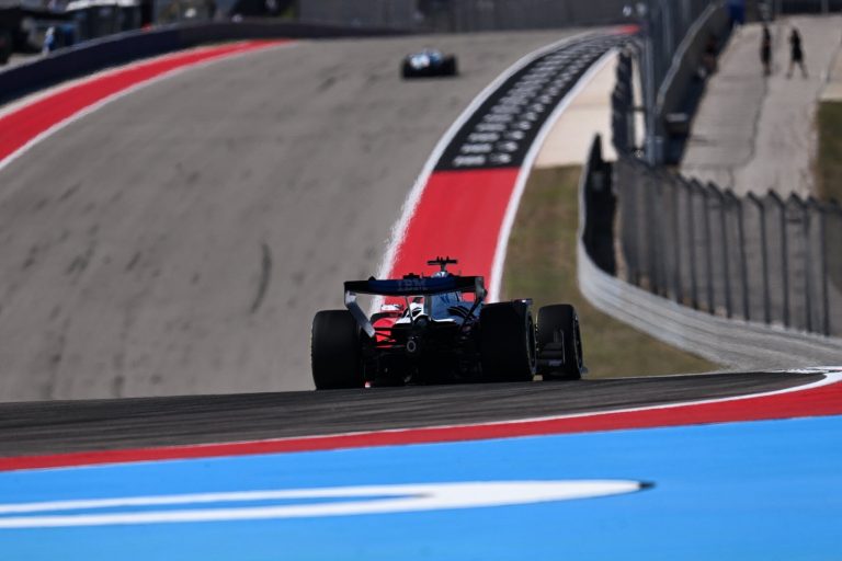 Leclerc encabeza la primera práctica del GP de Estados Unidos; Colapinto es 17°