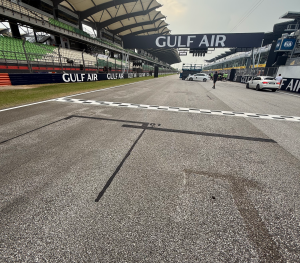 F1 faz ajuste de última hora em Sepang por erro na marcação do grid de largada