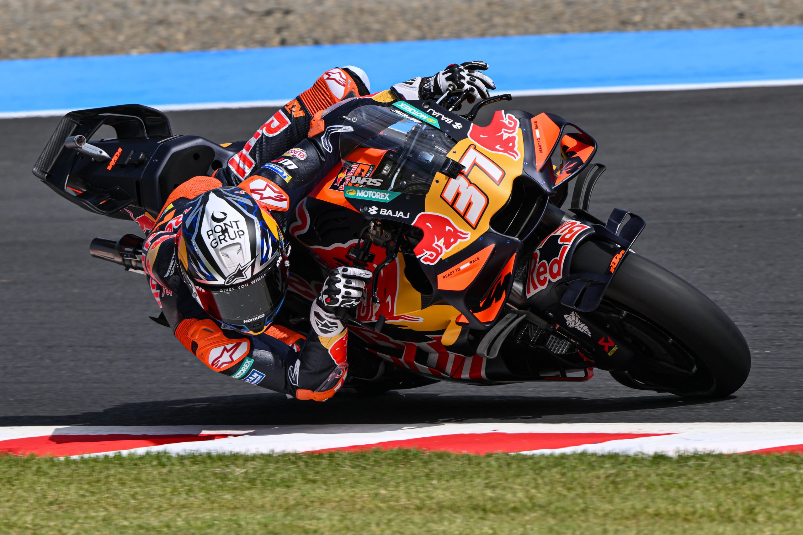 Acosta se intriga com performance de Bastianini no Japão: “Mais 4 voltas e ganharia”