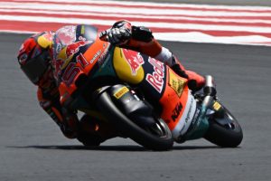 Uriarte bate Almansa por 0s087 e conquista pole da Moto3 na Indonésia. Quiles é 6º