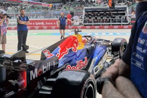Verstappen lidera la primera práctica del GP de Bahréin en Malasia; Colapinto es 19°