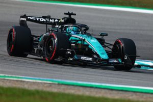 Russell apuesta por una estrategia para avanzar con un Mercedes que “no logró evolucionar” en Sepang