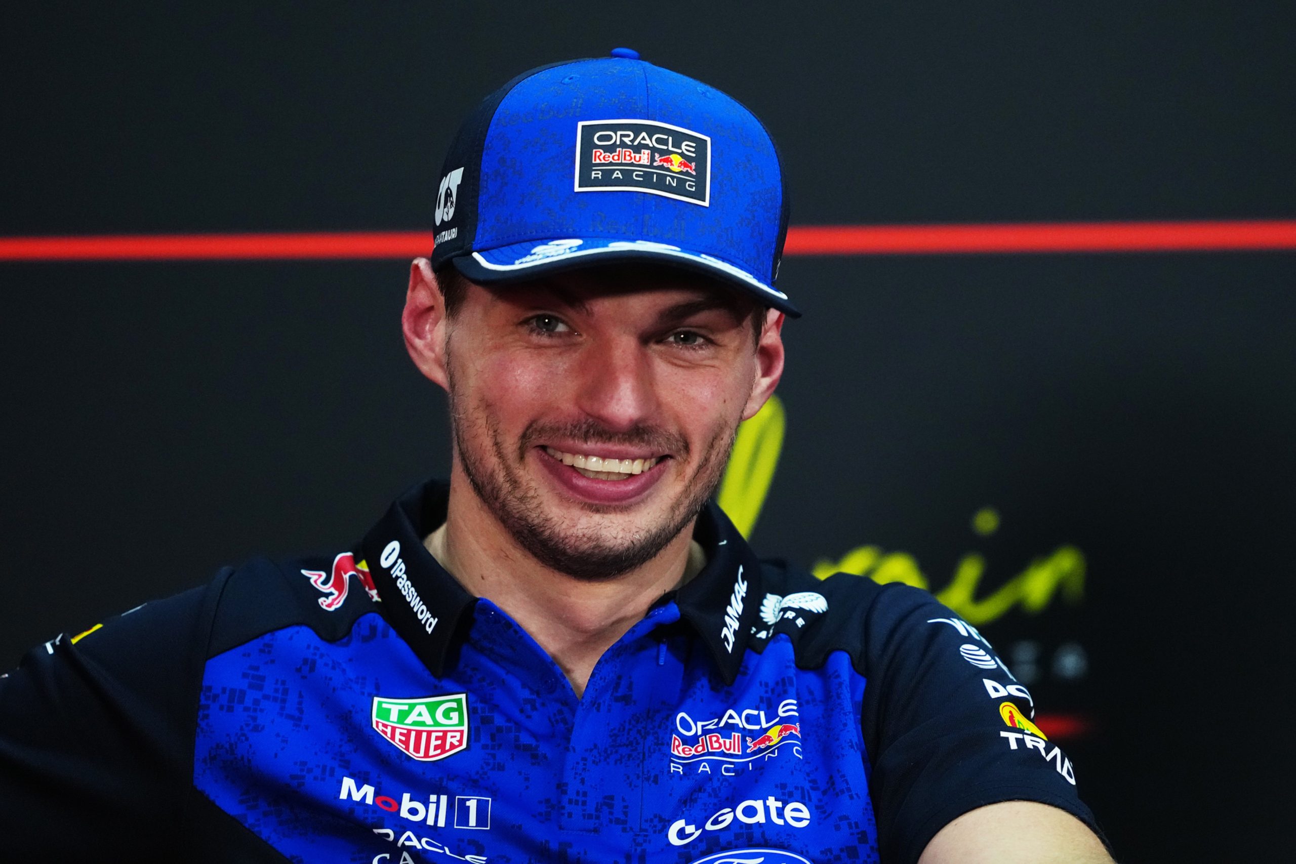 Verstappen tells Russell not to “make a fuss” over Sepang heat: “Maybe I should take him to the sauna”