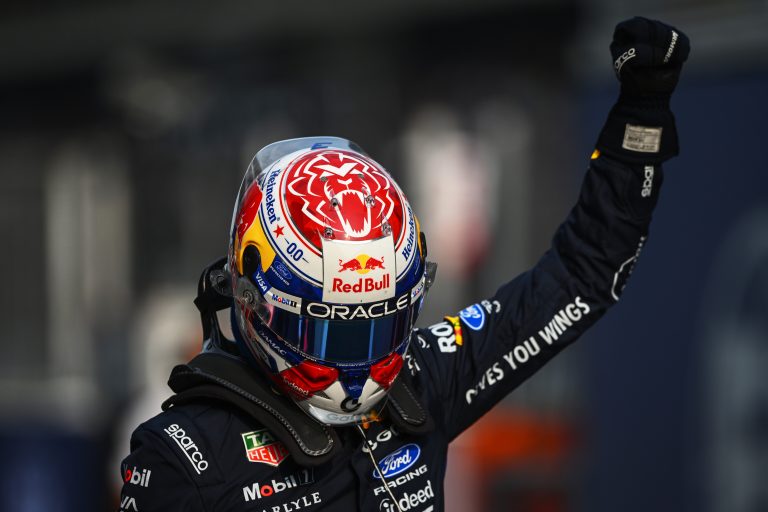 Por qué Verstappen es favorito en Sepang pese a la amenaza de Hamilton y Ferrari