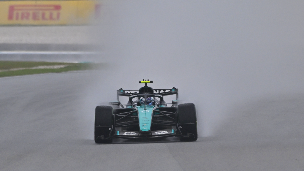 Antonelli confirma una actualización adicional para Singapur y habla de los planes de Mercedes
