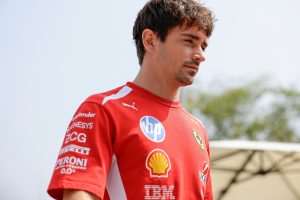 Leclerc minimiza liderança no TL2 em Sepang e alerta para Red Bull e Mercedes