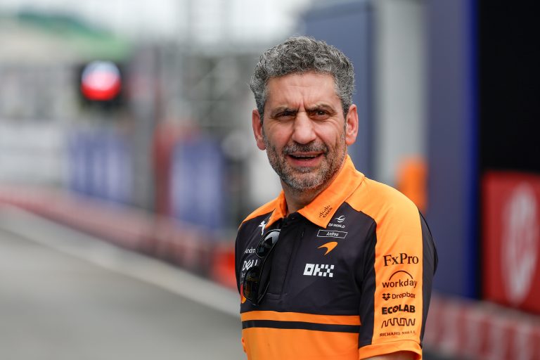 Chefe vê McLaren “na briga” em Sepang, mas reconhece “passo à frente” da Red Bull