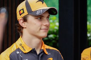 Piastri vê “classificação decente” e projeta corrida desafiadora para McLaren em Sepang