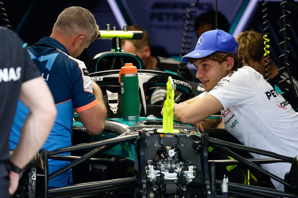 Mercedes transforma el W17 en Sepang: la gran actualización que puede decidir el título de F1