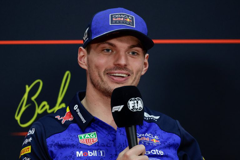 Verstappen jokes about “not giving an fuck” as Sepang heat tests F1 drivers