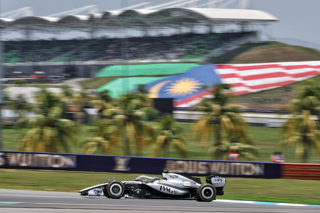 Siga AO VIVO e EM TEMPO REAL o TL3 do GP do Bahrein na Malásia da F1 2026