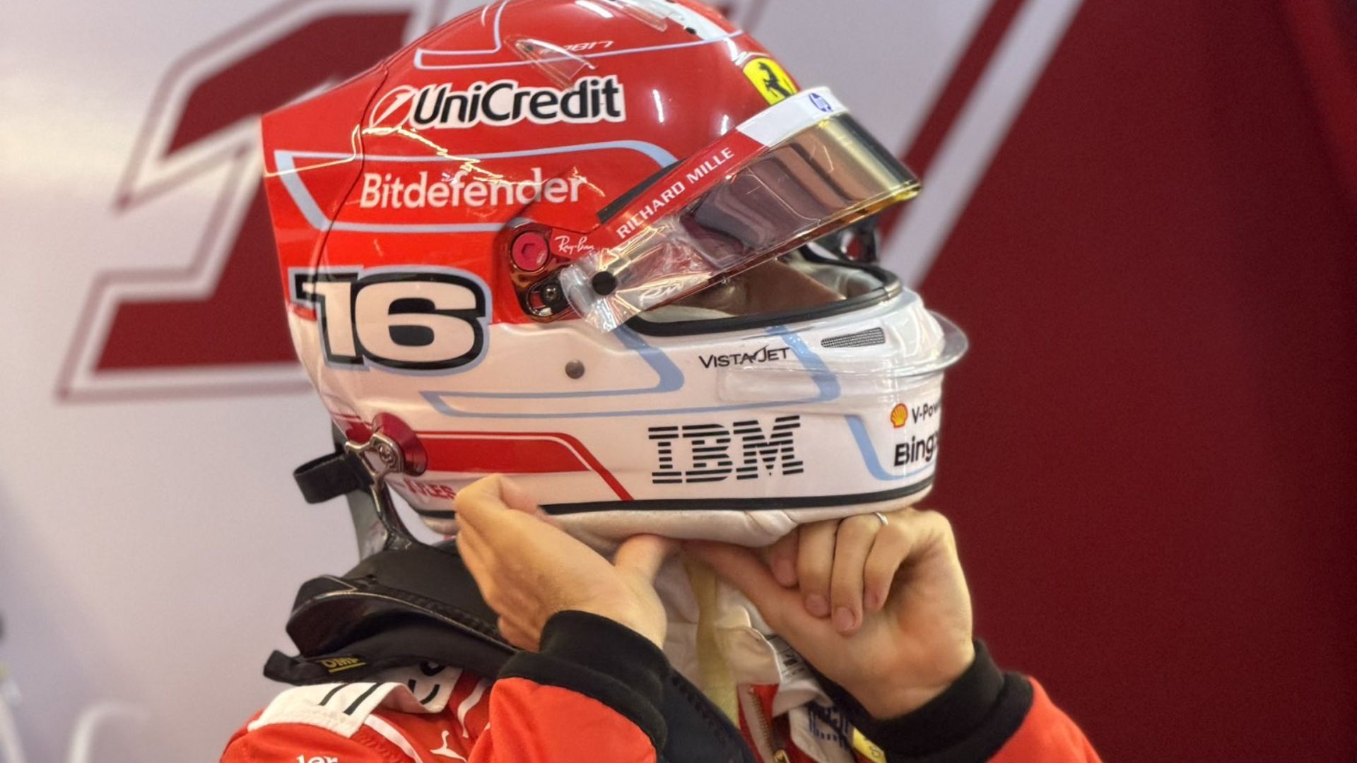 Leclerc admite errores en la clasificación de Sepang y felicita a Hamilton por el 2° puesto