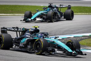 Quem tem melhor ritmo em Sepang? O que treinos indicam para GP do Bahrein
