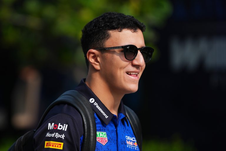 Hadjar wants F1 cooling vests banned: “It’s supposed to be tough”