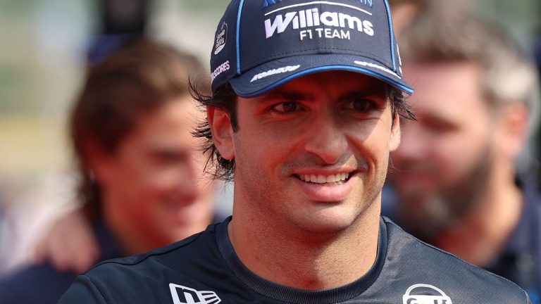 Sainz ve una oportunidad en Singapur, pero advierte sobre Williams: “Sufriremos”