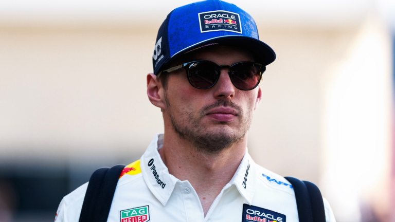 Verstappen arremete contra las ondulaciones “inaceptables” de Austin: “Está fuera de control”