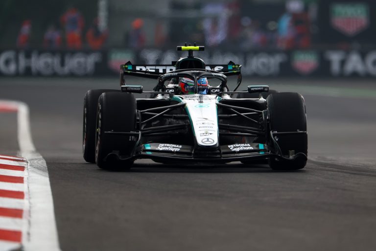 What time is the Mexican F1 Grand Prix in the UK and Ireland on Sunday?