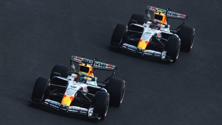 What time is the Mexican F1 Grand Prix in Australia and New Zealand on Monday?