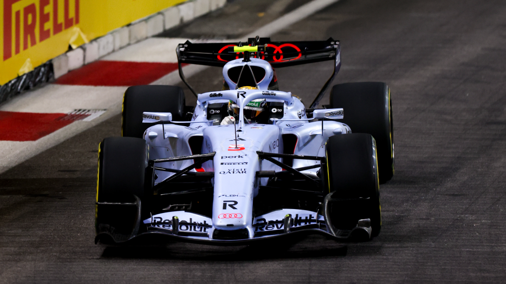 Bortoleto perde tempo na penúltima curva e fica fora do top-10 da sprint em Singapura
