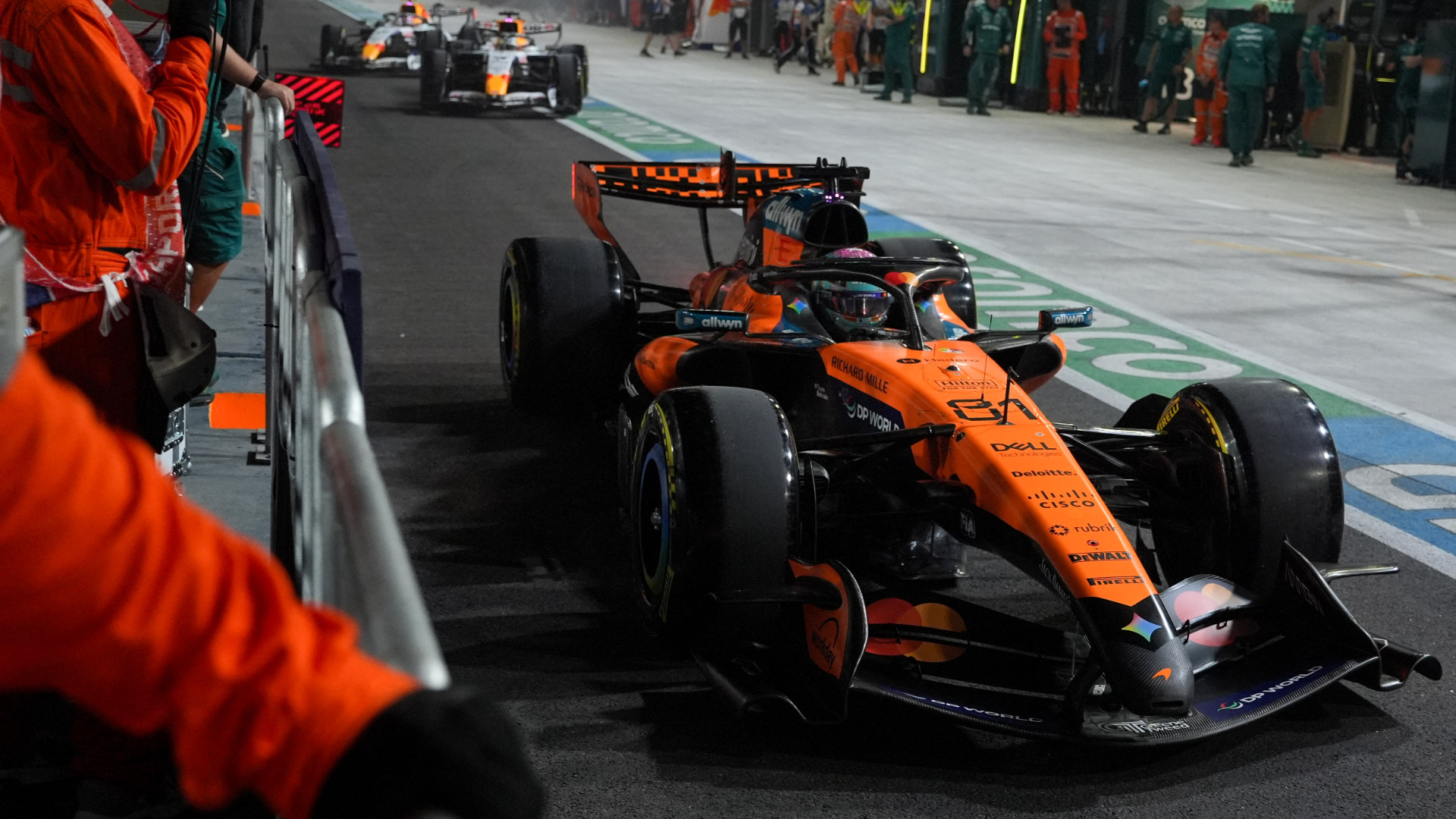 What time is the Singapore F1 sprint tomorrow and where can you watch it?