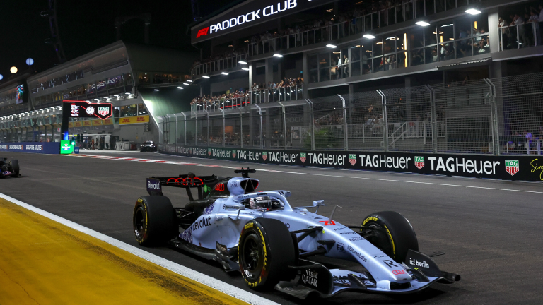 Audi se diz “satisfeita” com Hülkenberg à frente de Russell em 1ª batalha com Mercedes na F1