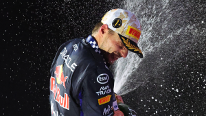 Paddock GP: Verstappen será vice e Red Bull vai assustar Mercedes após Singapura?