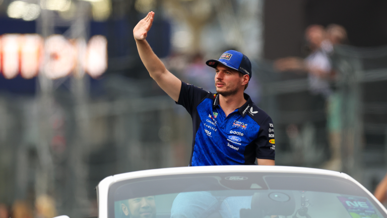 Verstappen aponta desafio no GP dos EUA e brinca: “Vou precisar de uma coluna nova”