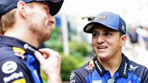 Hadjar diz que carro da Red Bull “ainda é muito difícil de guiar” e exalta Verstappen