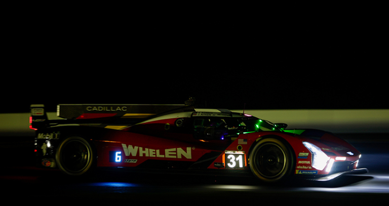 Aitken leva título do IMSA SportsCar em Petit Le Mans. Porsche #6 vence
