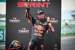Acosta explica estratégia para vitória na sprint da Malásia: “Não tinha nada a perder”