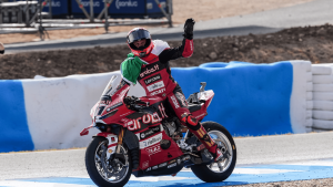 Bulega varre encerramento do WBSK 2026 em Jerez com quebra de recordes