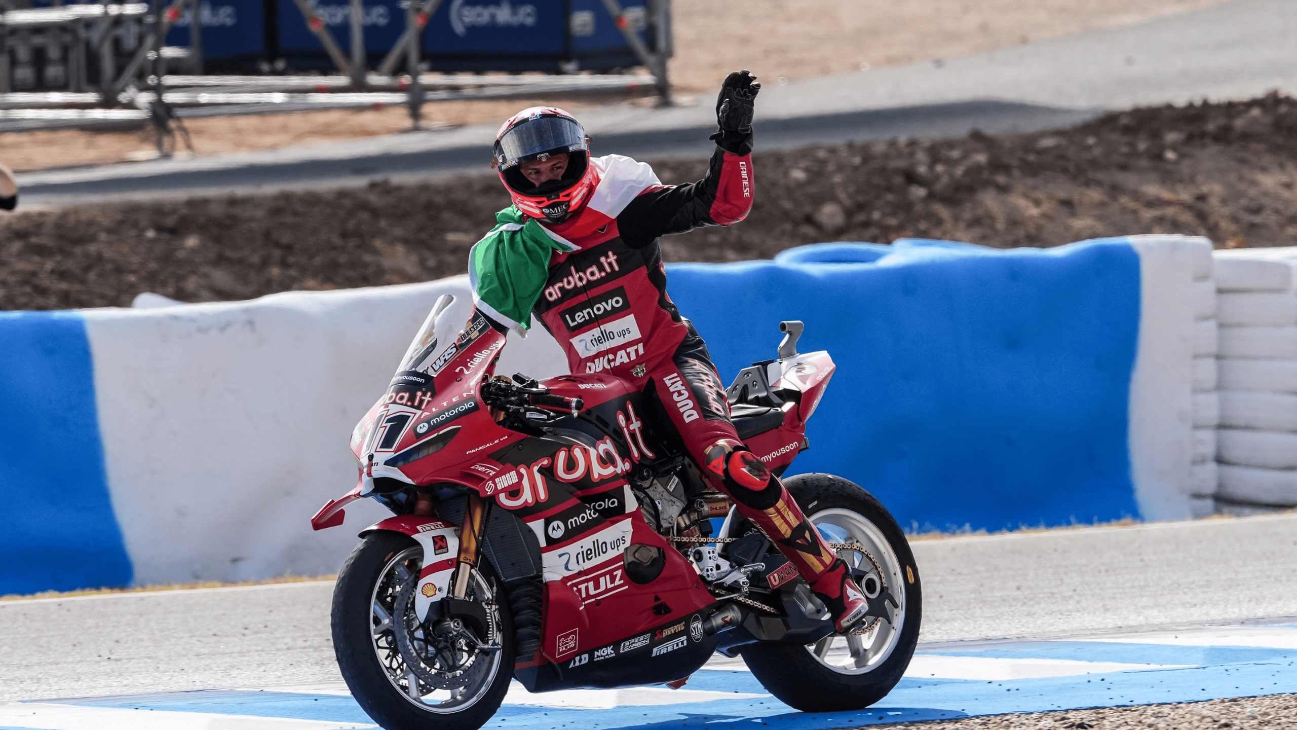 Bulega varre encerramento do WBSK 2026 em Jerez com quebra de recordes