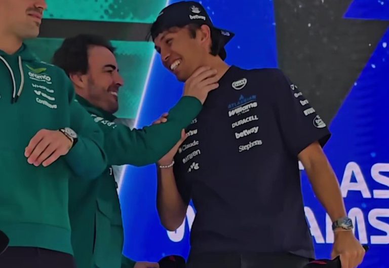 Williams defende Albon após críticas de Alonso sobre nível: “Comentários não se sustentam”