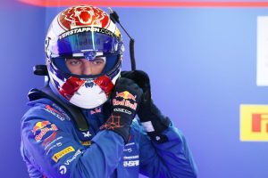 Sprint GP: Maníaco Verstappen vai brilhar no GTWC Europa?